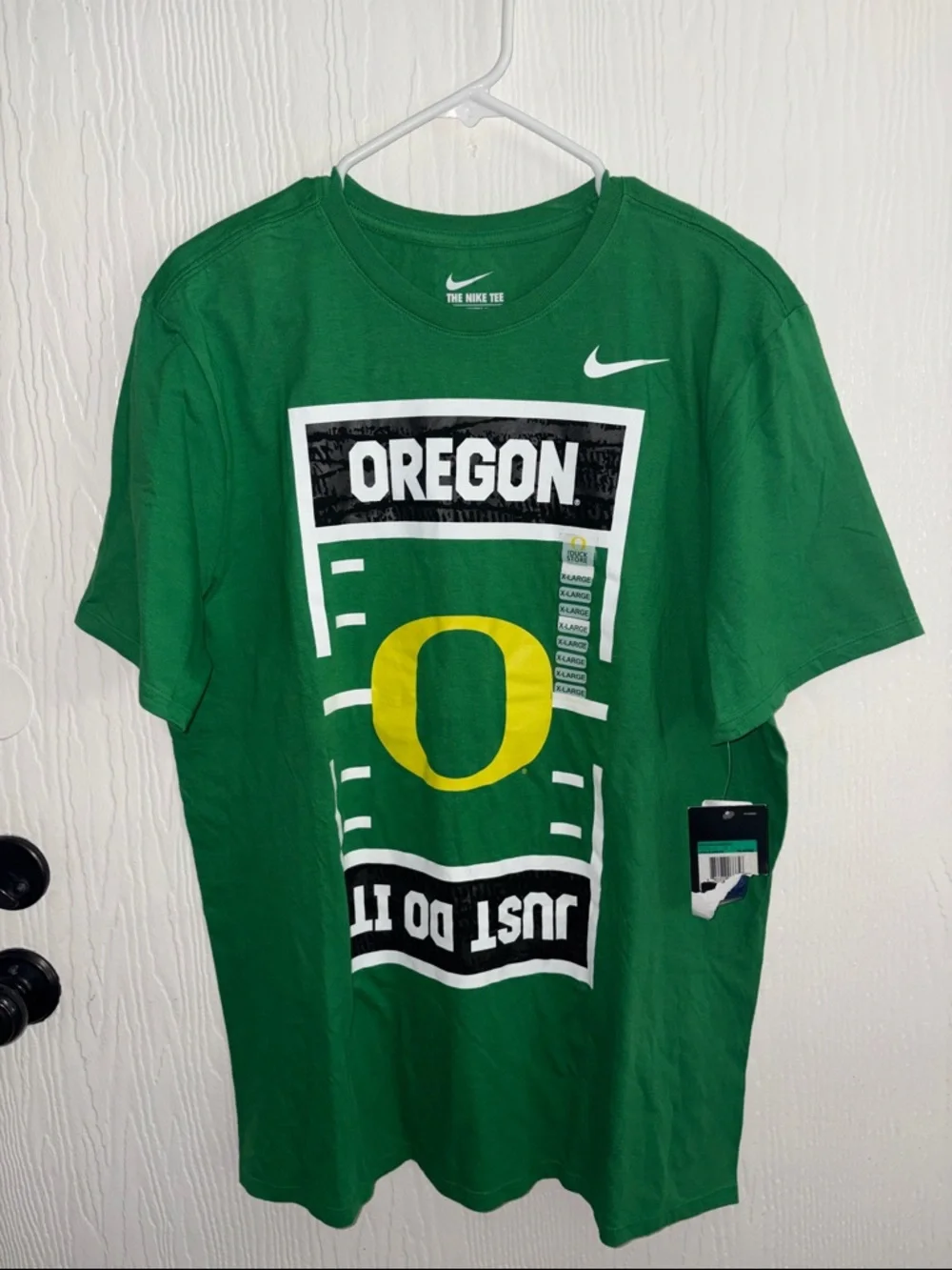NWT XL Nike Oregon Ducks Football Tee
